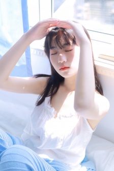 巨胸美乳中文